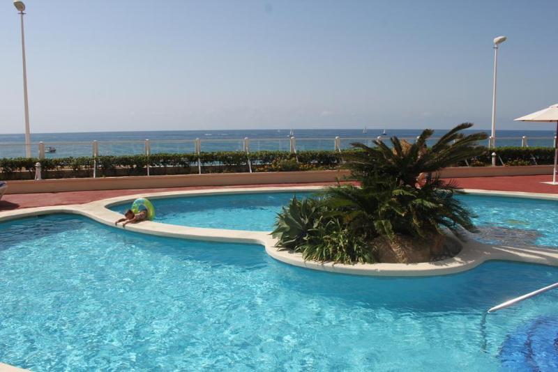 Clubrent - Rubino Lägenhet Calpe Exteriör bild